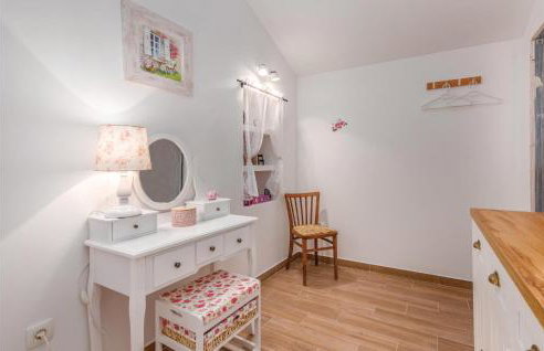 Cozy Home In Cres With House A Panoramic View - Foto 42
