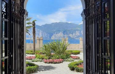 Villa sul Lago con pontile privato a Brenzone sul Garda - Unique and exclusive - Foto 44