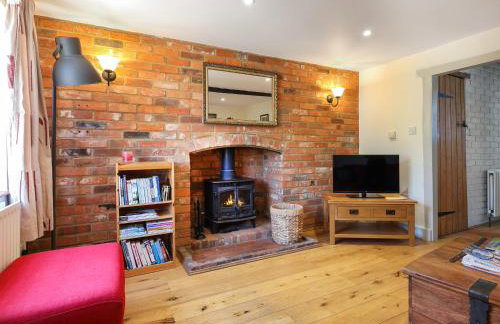 Bramblefield Cottage - Photo 2