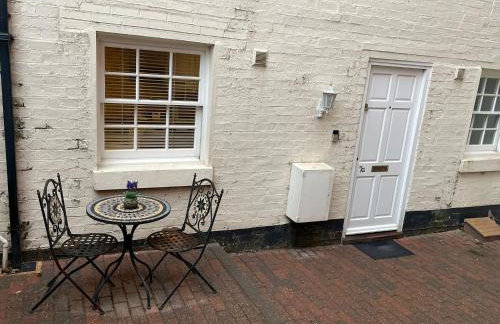 Stylish Townhouse in Leamington with parking - Foto 8