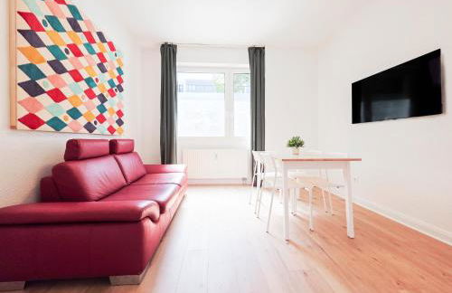 Tolstov Apartments - 3 Room Apartments - Kitchen - Balcony - 5 min to Messe DUS - Foto 11