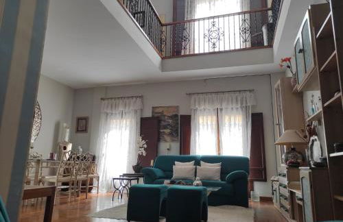 Encantadora casa con piscina privada y vistas panorámicas - Foto 16