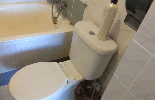 OYO Home 90533 Nomadic Town Condo - Foto 6