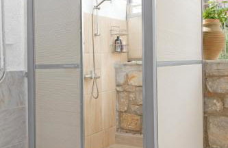 Remezzo Apartments - Photo 5