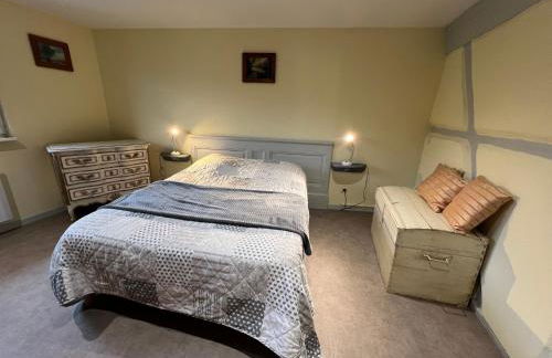 Maison chez Léa - grand gîte familial calme parking terrasse - Foto 5