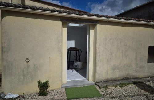 petit T2 de la fosse à l'âne - Photo 2