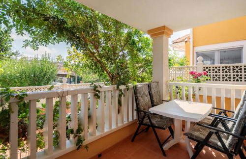 Pretty Bungalow With Private Garden - Foto 5