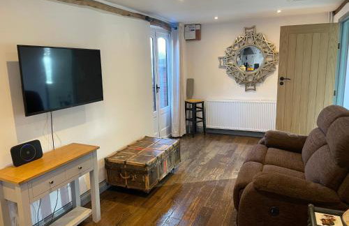 Middle Tree, ideal modern cottage - Photo 9