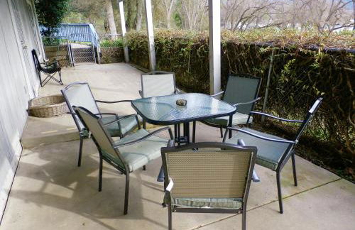 Charming Downstairs Unit - Foto 23