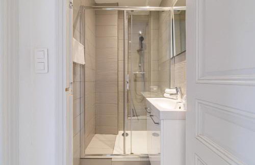 Nice Apt - City Center, Wifi, AC, 2-6 Pers - Foto 16