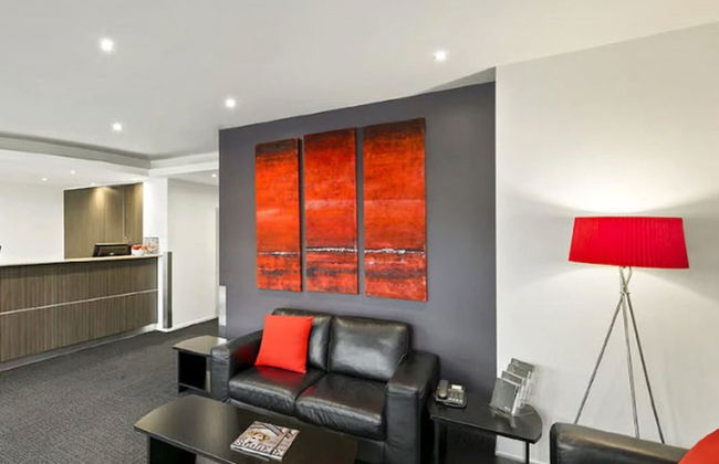 Melbourne Carlton Central Apartment Hotel - Photo 2