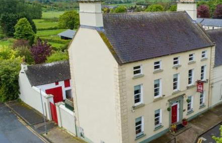 Charlemont House Moy Self Catering With Hot Tub Optional - Foto 22