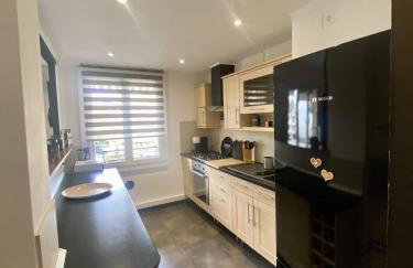 Nice Ouest Caucade- Beautiful 2P, AC, Clim - Photo 7