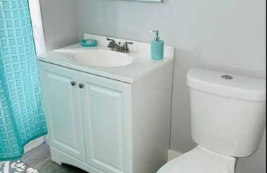 CHERRY STREET LUXURY- SHOPPING-DINING-BY DOWNTOWN AND HOSPITALs - Foto 7