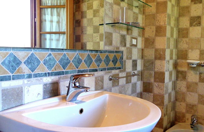 Holiday Home in Montecarelli With Pool - Foto 16