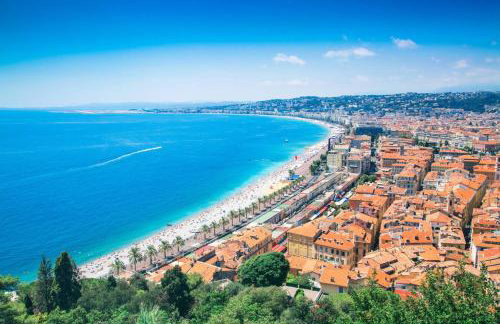 Panoramic Sea View - Terrace - Air Conditioning - 2 Bedrooms - Wifi - Kitchen - Tram - Foto 26