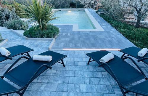 Holiday House Tesser with Pool - Foto 13