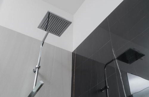 Maison DeGasperi 5Min Mare - 5 Min Centro e Shop - Photo 5