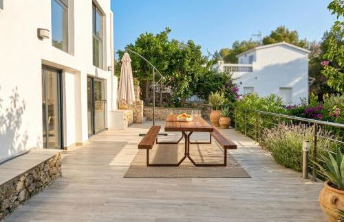 Villa Avril Elegante villa para familias y grupos cerca de Sitges 7 dormitorios Piscina privada XXL - Photo 17