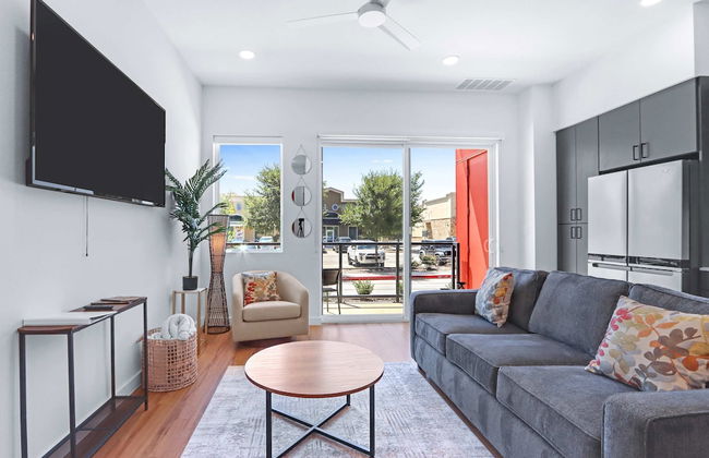 Relax in a Luxe Resort-style Condo - Foto 10