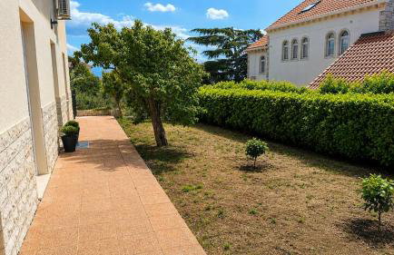 LA2 luxury apartment near Bacvice beach - Photo 27