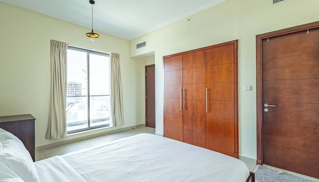 SuperHost - Chic Downtown Living 1BR in Dubai's South Ridge 5 - Foto 5, Habitación