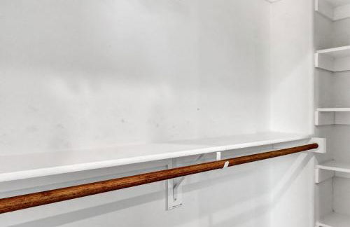 Waxahachie Walkup Backyard Oasis 1 Mi to DWTN Professionally Managed By Stay Albatross - Foto 49