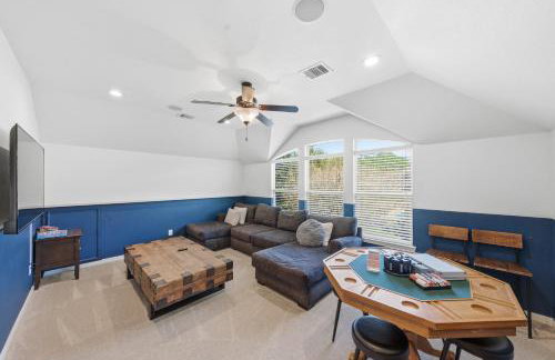 Cozy 4bdrm 3bath Home in The Woodlands - Photo 4