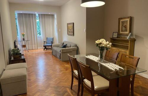 Apartamento grande, confortável, metrô, praias - Foto 1