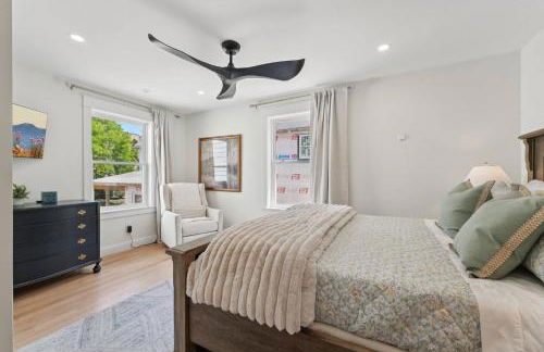 NEW! Heritage Retreat in the heart of Stillwater - Foto 49