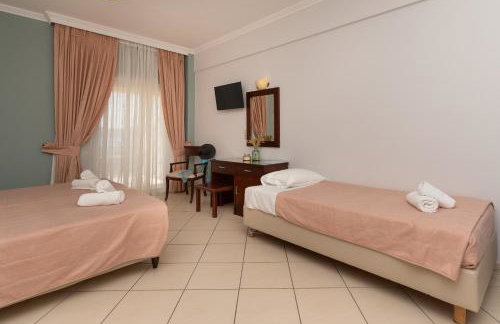 Finiki Plaza - Photo 80