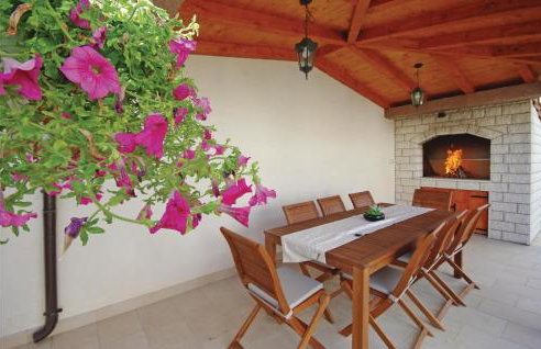 Apartment Sestanovac 23 With Outdoor Swimmingpool - Foto 2