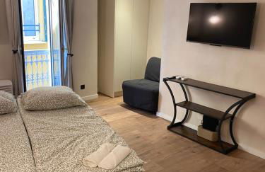 Refurbished apartment in the Old Town, steps from the beach - Foto 5