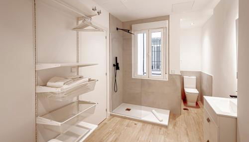 L32-Amazing apartment 5 min from Madrid Atocha Station - Photo 4