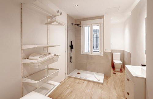 L32-Amazing apartment 5 min from Madrid Atocha Station - Photo 4