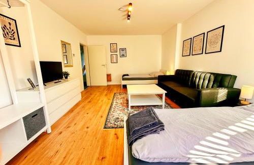 Ochtum Living - Self Check-In mit Smart-TV, zentral, WLAN, Balkon - Foto 9