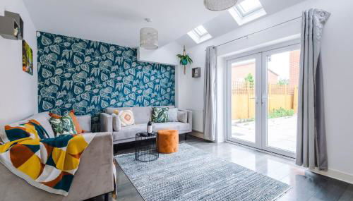 Coop Live Arena & Etihad Stadium 4Bedroom Townhouse with Free Parking - Foto 5