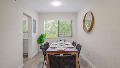 Prime Location Apartment at Calle Ocho - Foto 3