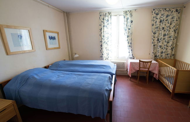 Unique Holiday Home in Saint-honore-les-bains With Garden - Foto 9