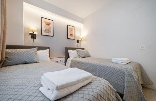 Magical 2BR Condo in the Heart of Cambrils - Photo 19