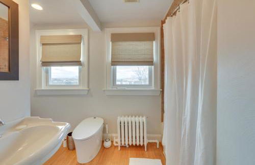 Walk to Roanoke River Greenway Mountain-View Home - Foto 14