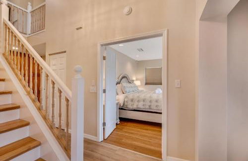 Castle, pvt pool, hot tub, beach, mini-golf, dock, fishing, ping pong - Foto 57