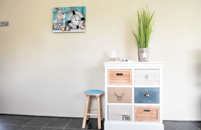 Water Villa in Ooltgensplaat Near Volkerak - Photo 21