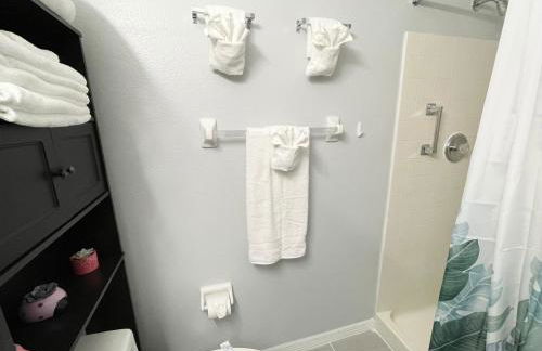 Fully Renovated, Quiet, Spacious Disney Themed Pool Home with Office - Foto 20