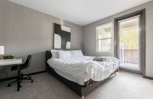 Private, Modern Luxury 2 Bd/ 2 Ba - Foto 15