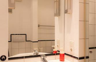 Brunnenblick Gastromeile, City, Messe & Stadionnah - Photo 22