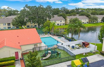 2730 Club Cortile Circle Apt. B - Foto 2