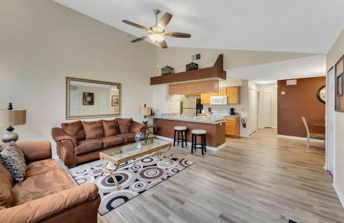 Gorgeous Place Minutes Away from Attractions - Foto 1