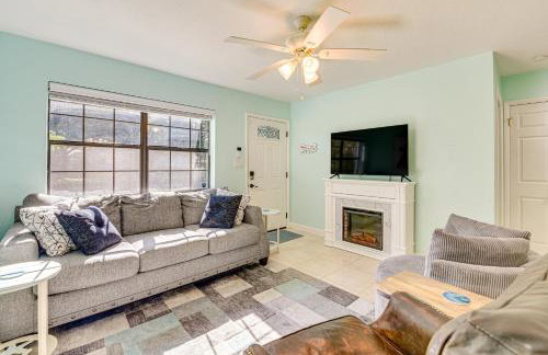 Emerald Coast Home: Outdoor Entertainment Area! - Foto 3
