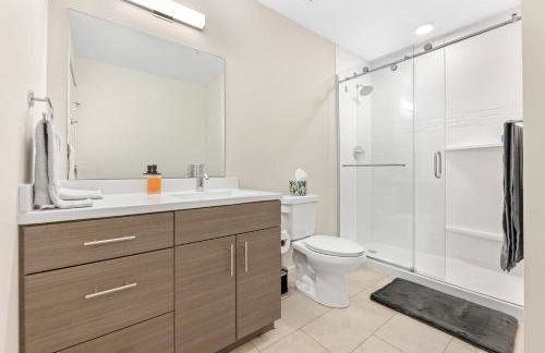 Luxury DT Condo l Playhouse Square l Fast W-Fi - Foto 18